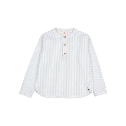 Stripes Shirt Sky Blue: Feine Streifen, warme Tage, Kontrast-Stickdetail