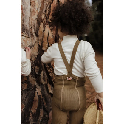Kinder-Corduroy-Latzhosen im Produkt Strumpfhose mit Träger in Acorn Brown