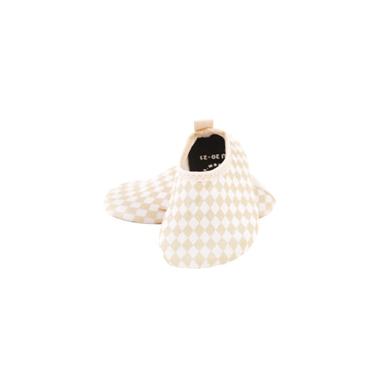 Mrs Ertha Swimming Shoes in Speckled Diamond