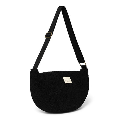 Schwarze, halbmondförmige Schultertasche mit strukturiertem Stoff und verstellbarem Trageriemen