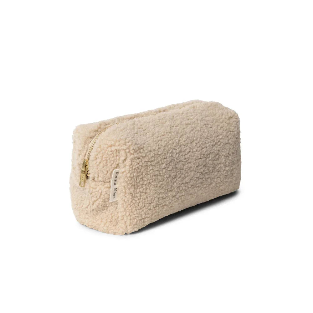 Fluffige beige Toilettentasche mit Reißverschluss im Teddy Chunky Necessaire Ecru