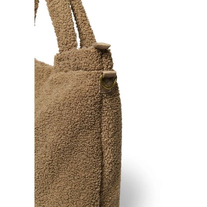 Tan Wildledertaschen mit sichtbaren Riemen, Produkt Teddy Mom Wickeltasche in Braun