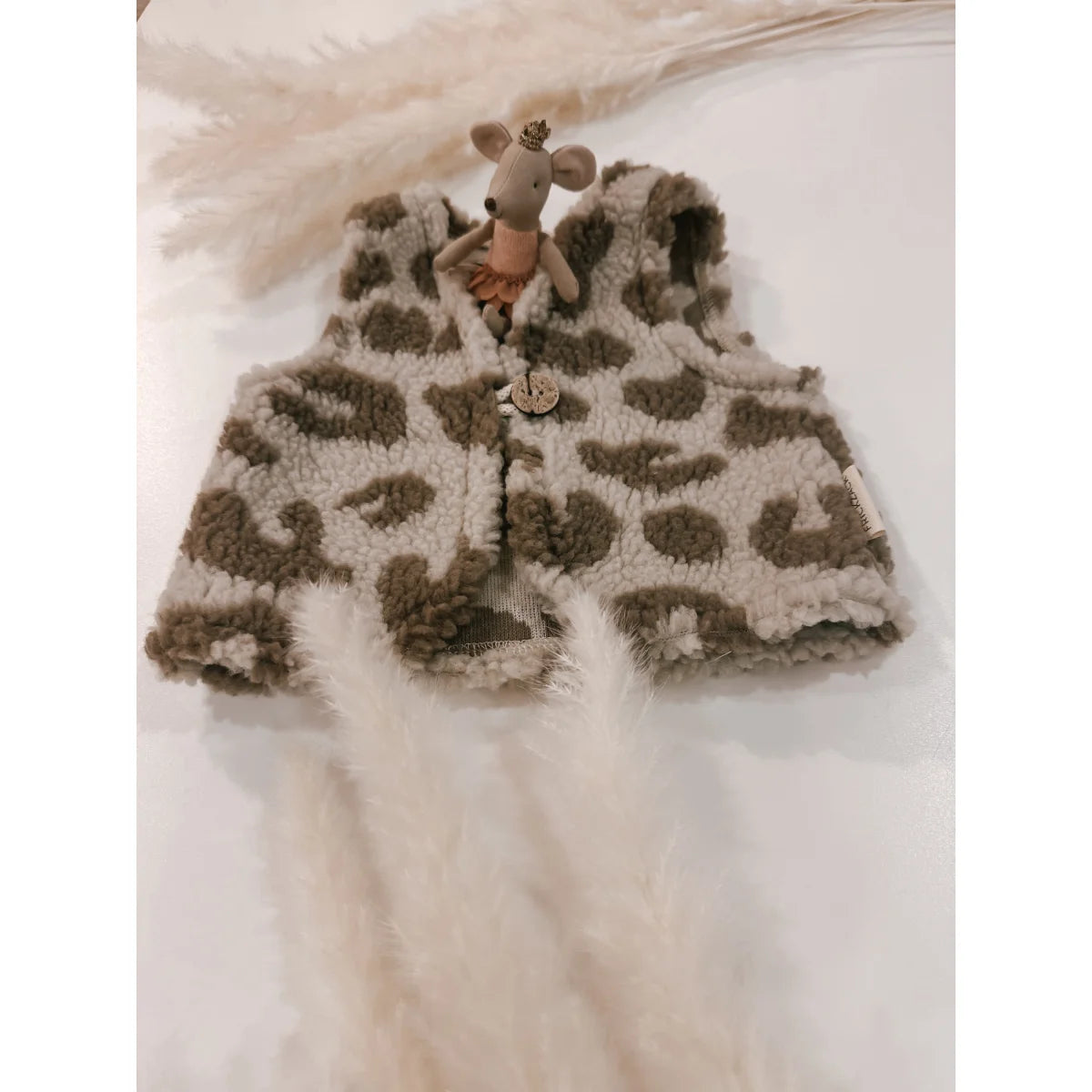 Leopard Print Fleecenvest mit Holzknopfverschluss für den Teddy Weste Leo Style