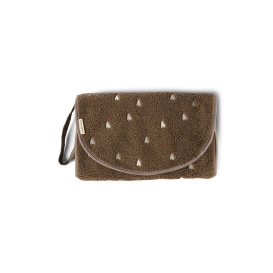 Studio Noos Teddy Wickelunterlage in Brown Hearts