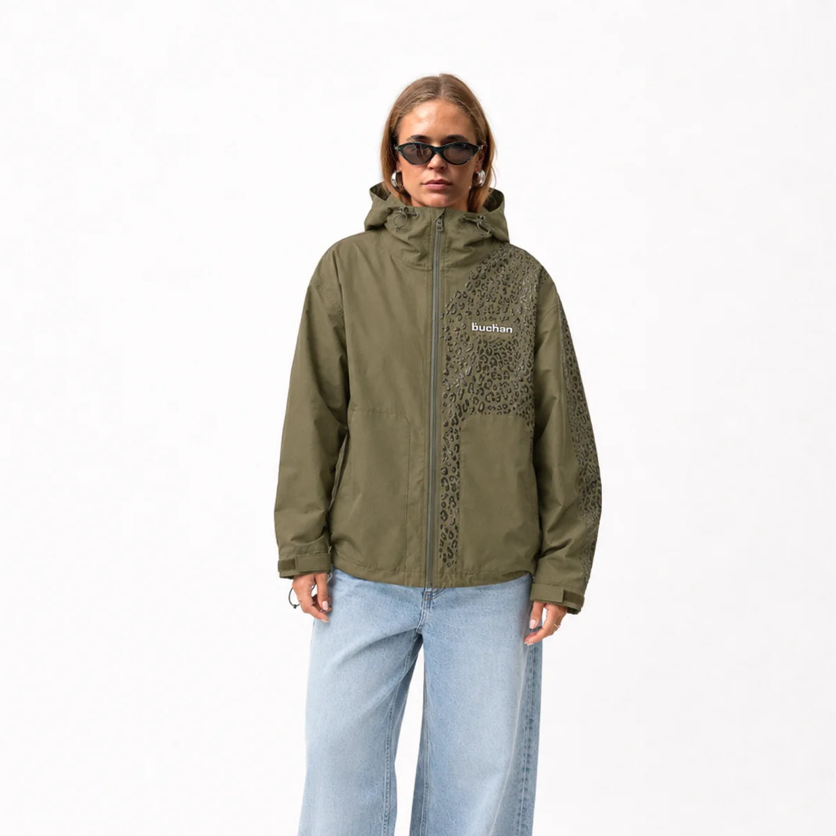 Buchan Water Reactive Cheetah Rain Jacket Grün – getragen