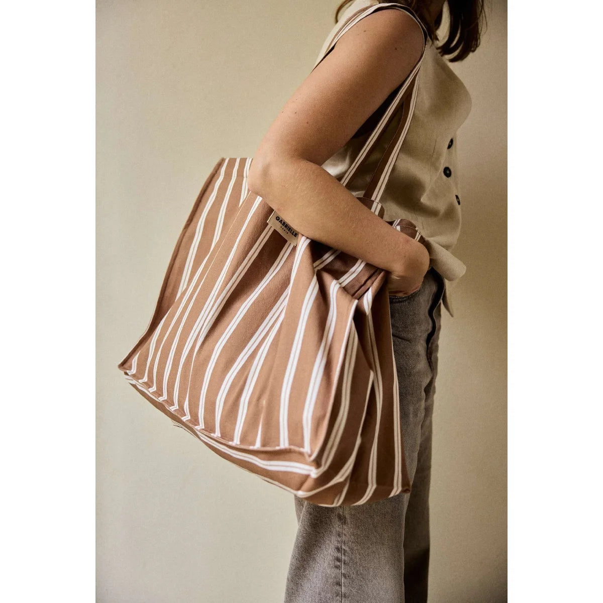 Week-End Bag Noisette Stripes: beige-weiss gestreifte Canvas-Tote-Bag